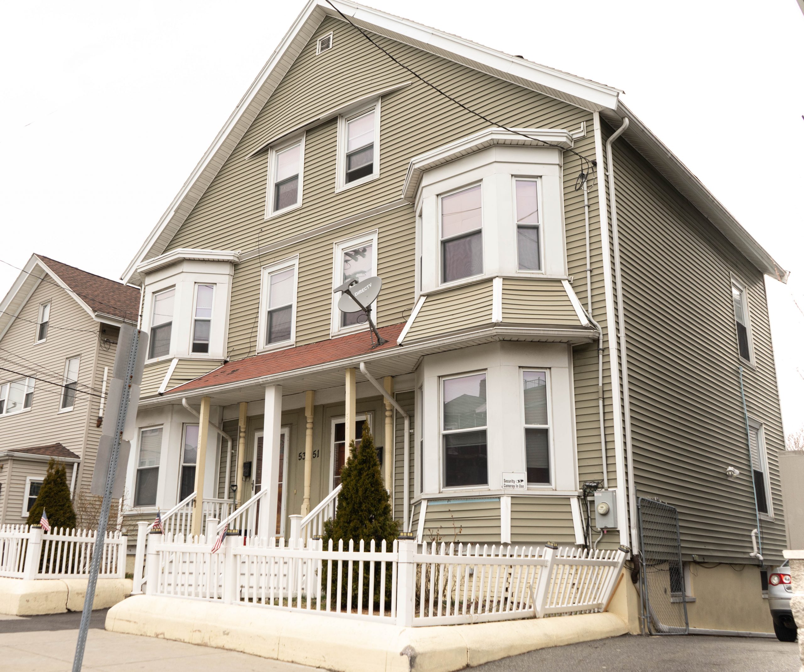 Sober living Boston House 5153 ster Ave. Chelsea, MA